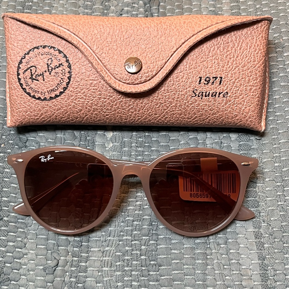 New Ray-Ban Sunglasses - Taupe - RB4305